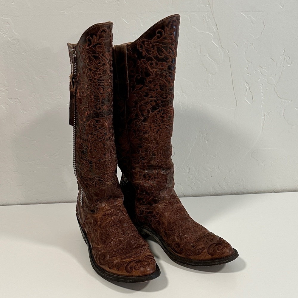 Old Gringo Brown RAZZ sugar skulls